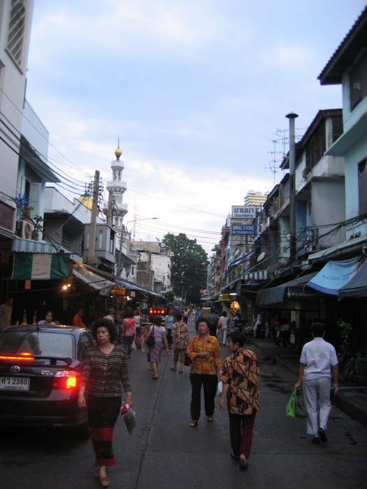 Alley outside of hotel